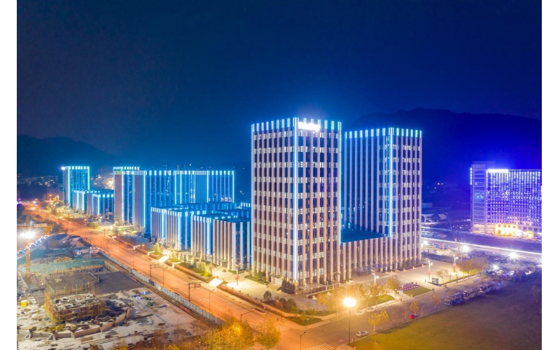 樓體亮化工程探秘：不僅僅是照明，還有這些背后的精彩